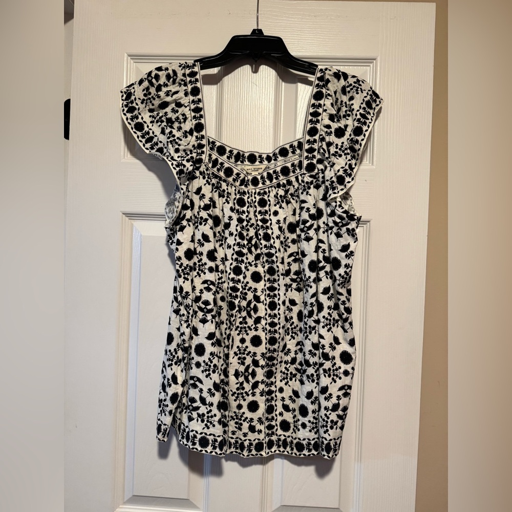 Max Studio floral top XL